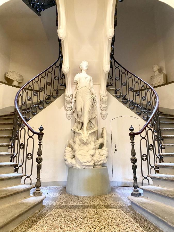 Palazzovilla Historic Building Luxury Suite Firenze Kültér fotó